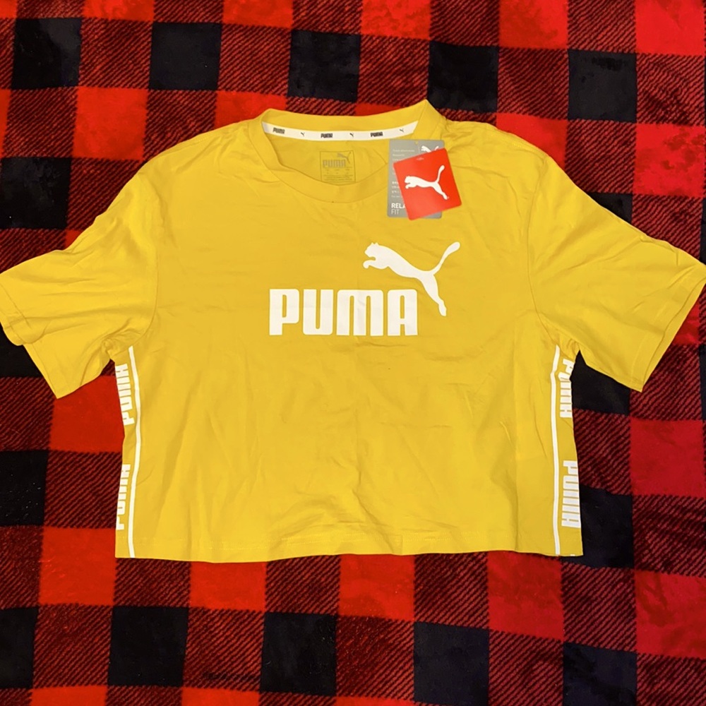❣️3/$25❣️ PUMA Crop top